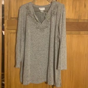 Grey black floral embroidered top